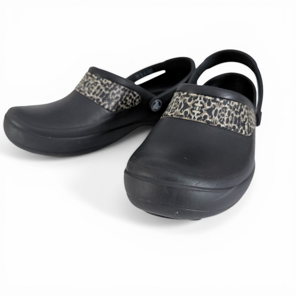 CROCS Black Mercy Work Clogs Slip Resistant Comfort Nursing shoes women’s 7 - Picture 4 of 11